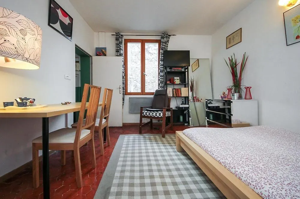 Precheurs Studios Aix-en-Provence 2*,